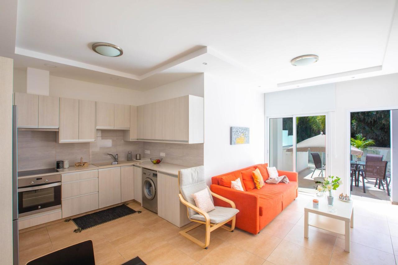 Panayia Sea View Apts Протарас Екстериор снимка