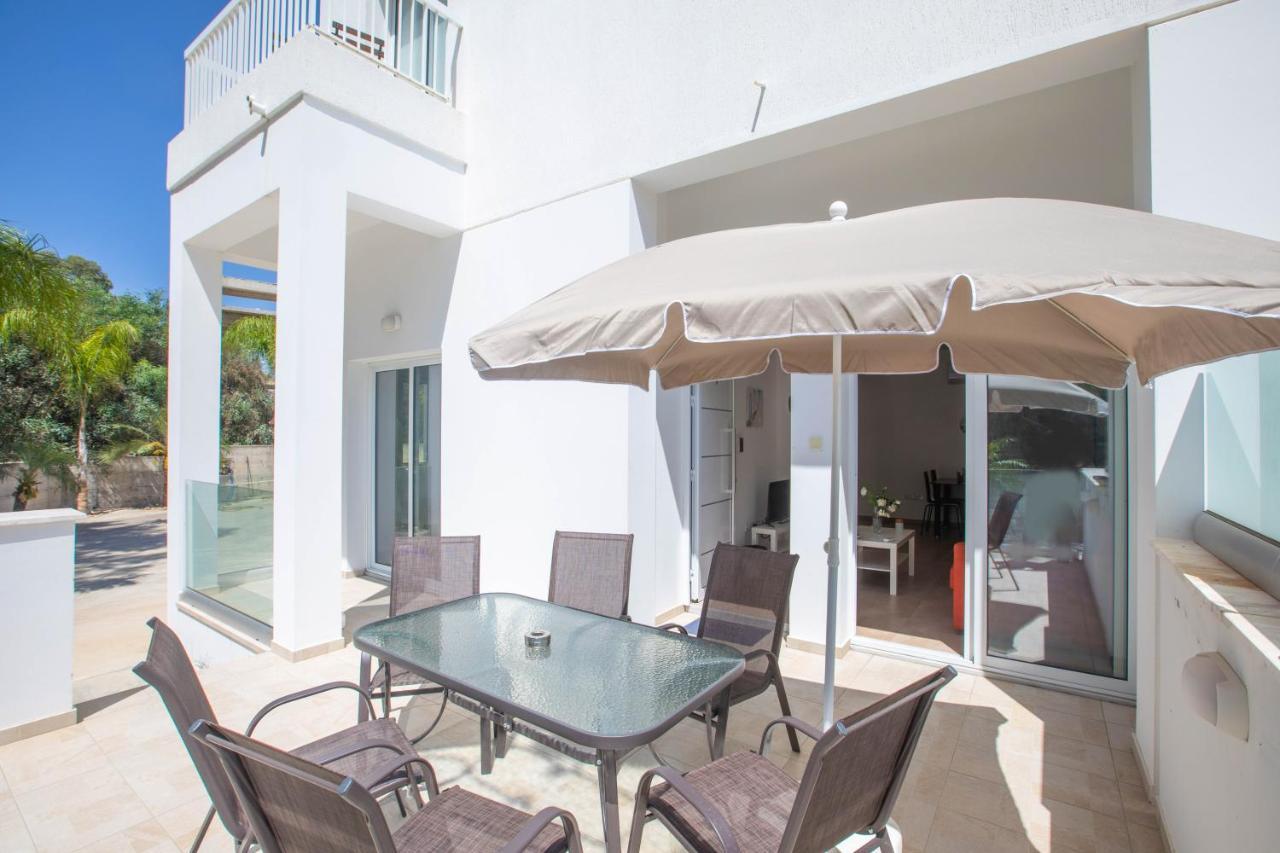 Panayia Sea View Apts Протарас Екстериор снимка