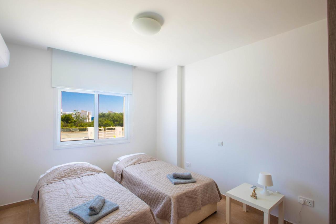 Panayia Sea View Apts Протарас Екстериор снимка