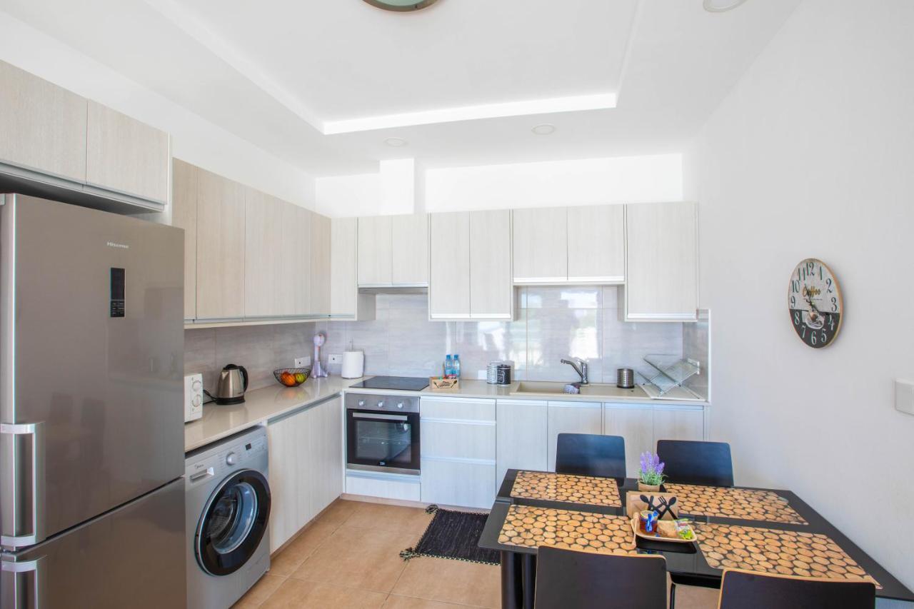 Panayia Sea View Apts Протарас Екстериор снимка