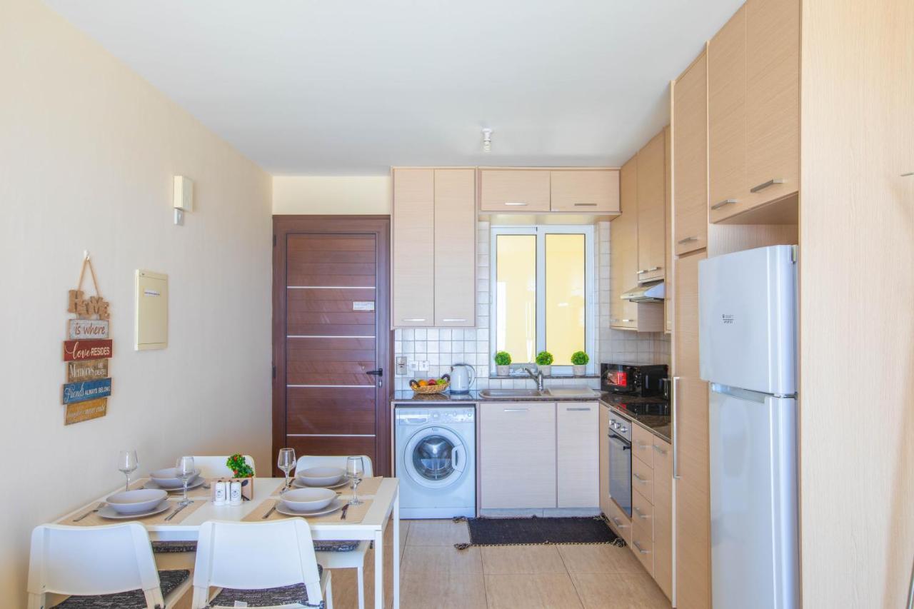 Panayia Sea View Apts Протарас Екстериор снимка