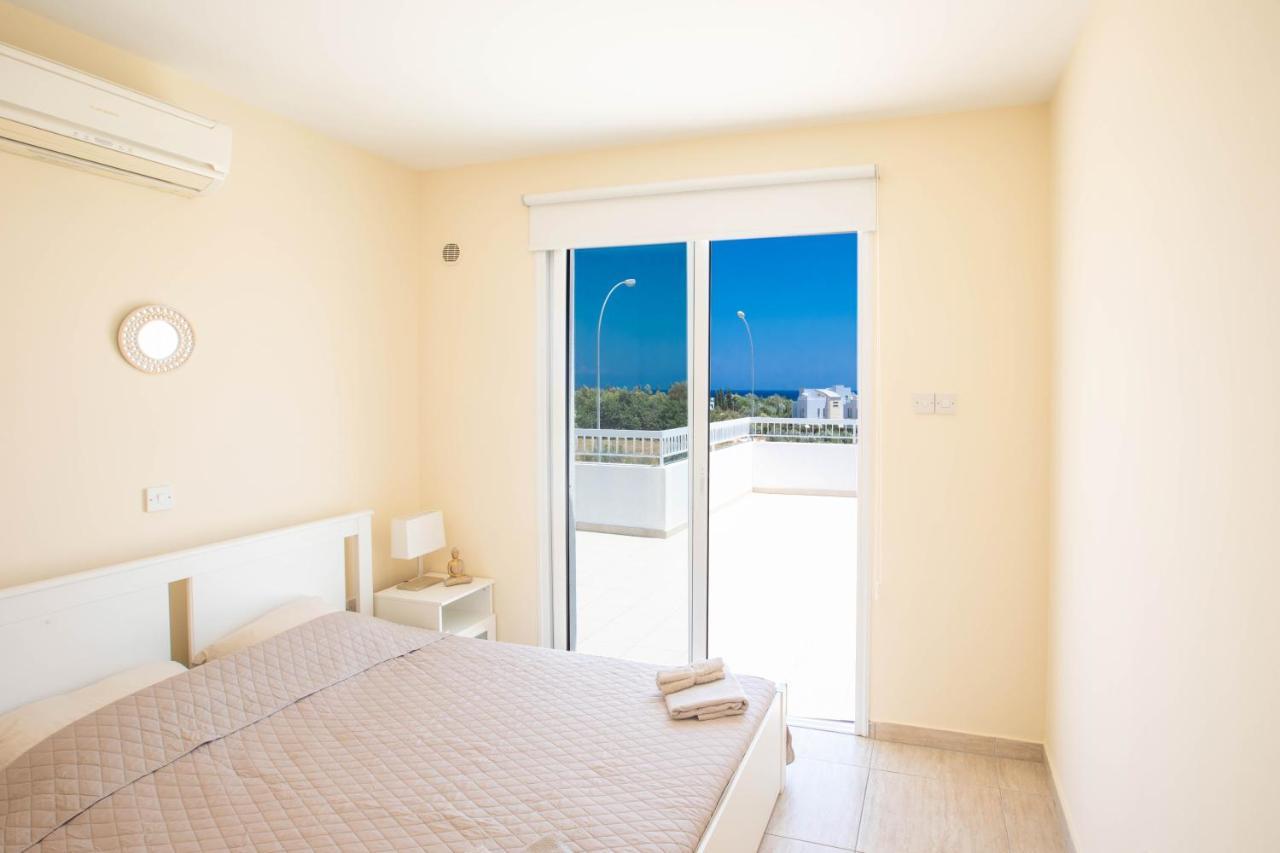 Panayia Sea View Apts Протарас Екстериор снимка